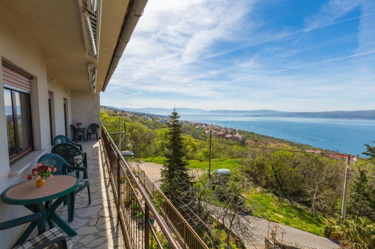 Apartman Ivka Dramalj Esterno foto